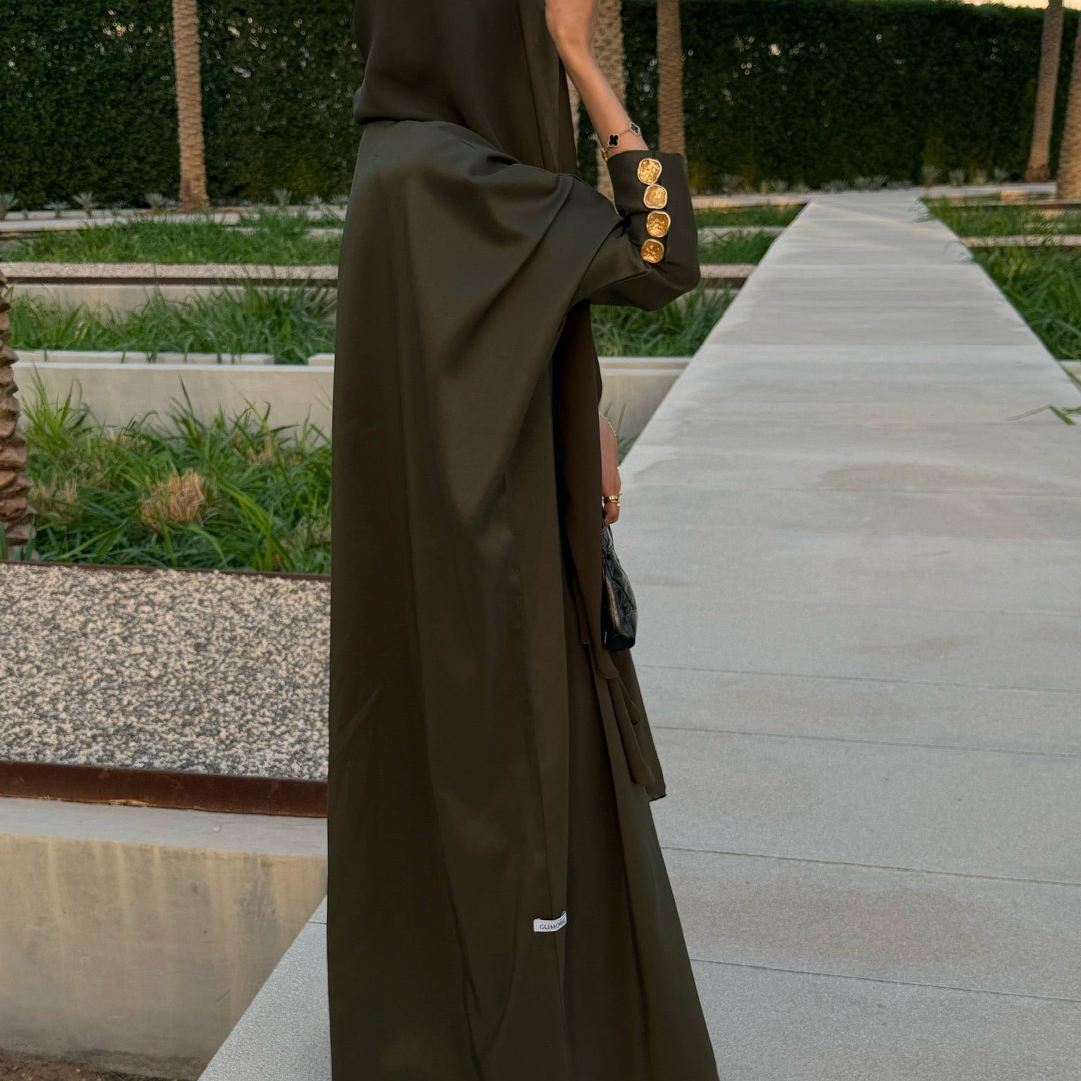 Glimore Luxe Half-Bisht Abaya