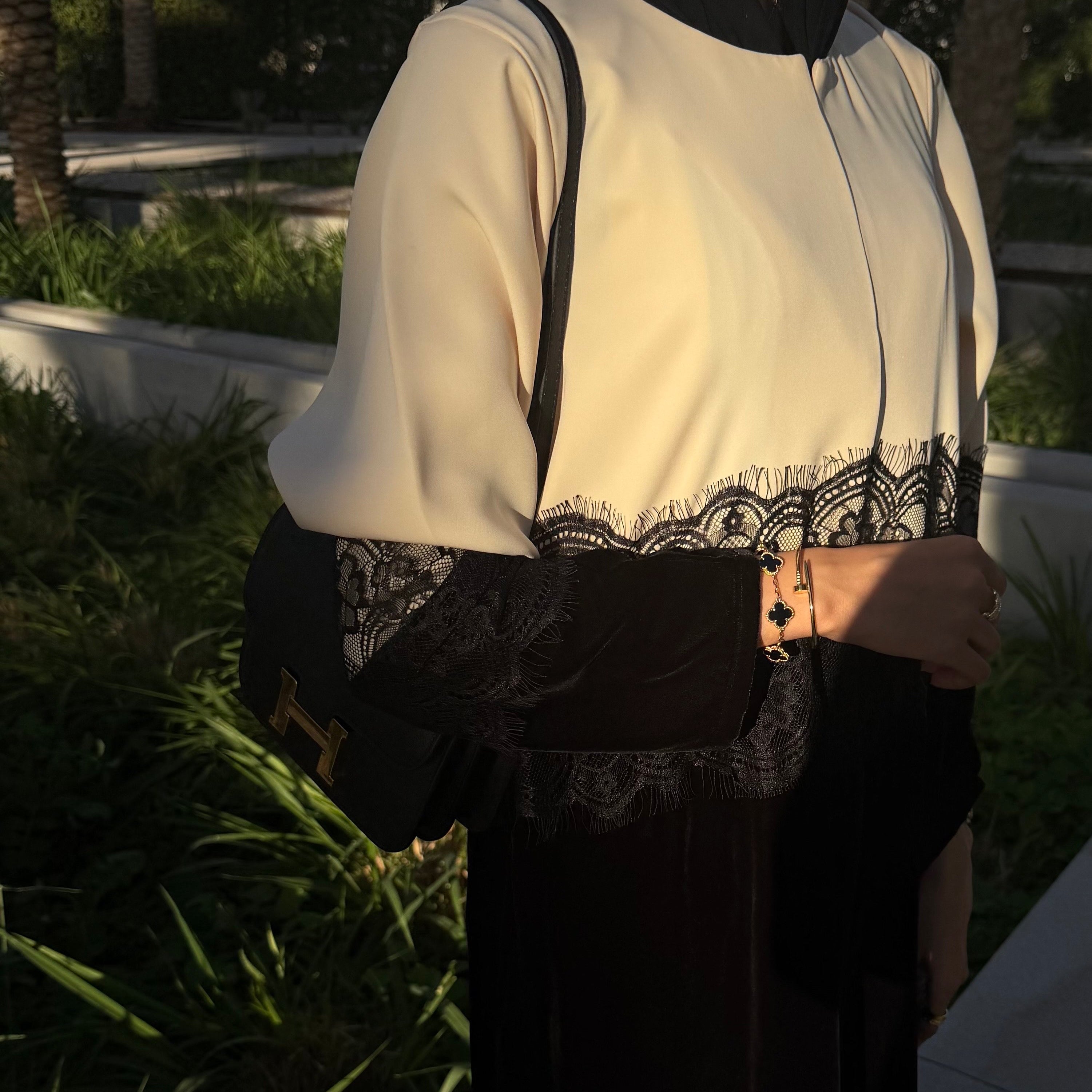 Glimore Winter Abaya